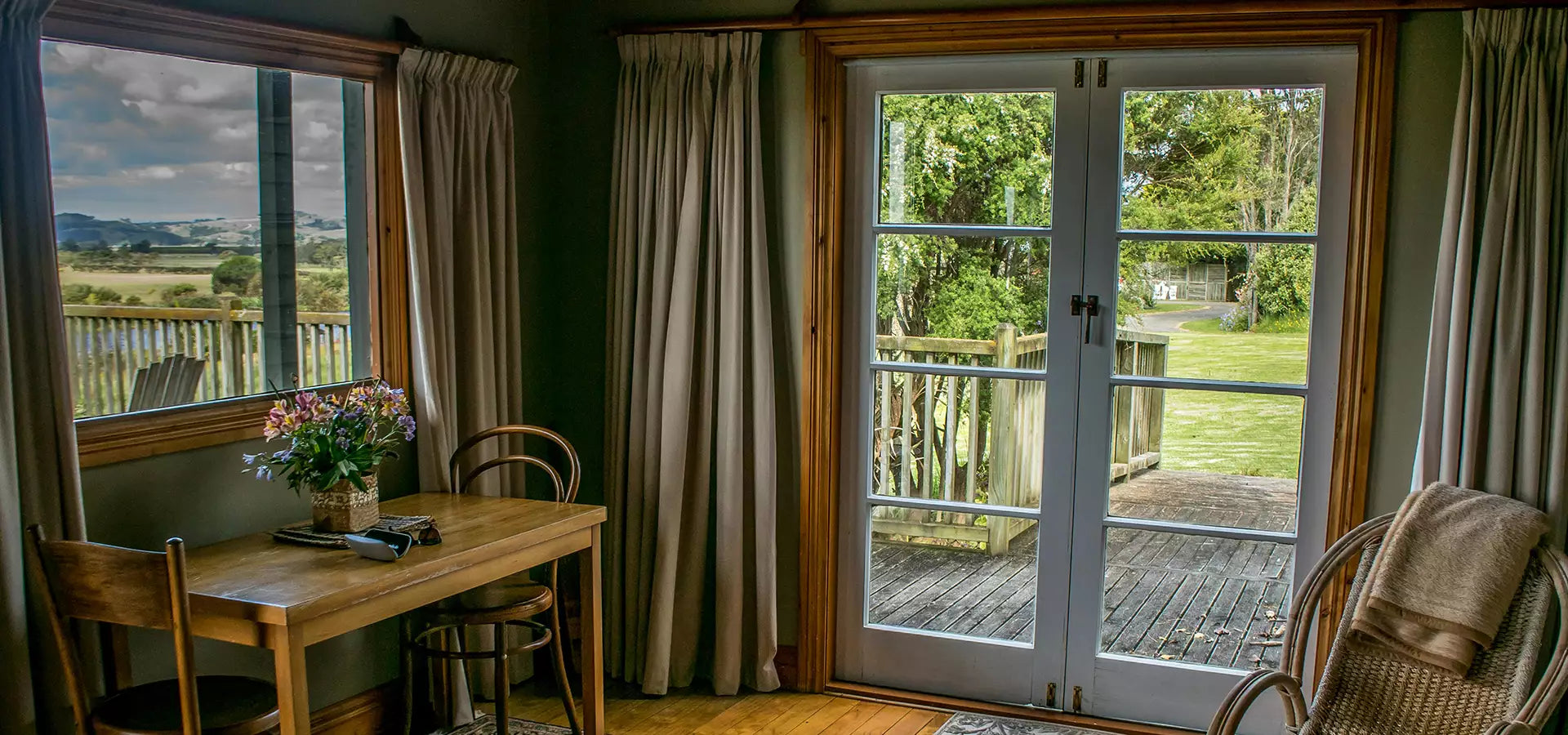 slider image slider_item_EJLRQ7